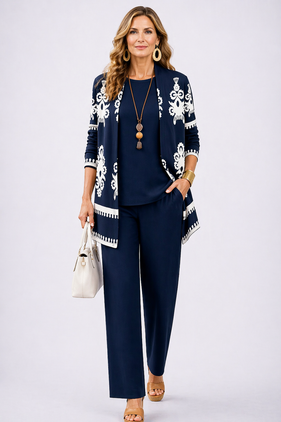 Casey | Conjunto de tres piezas Elegancia Clásica