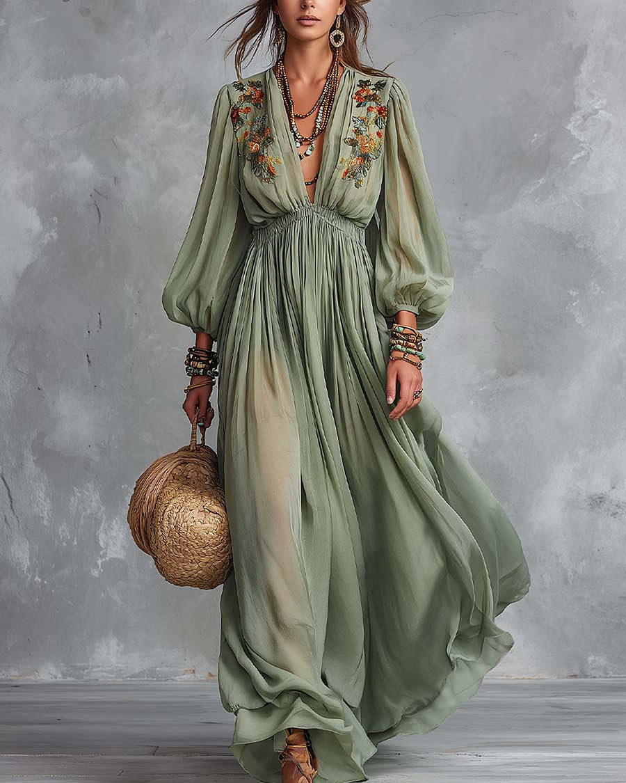 Elodia | Vestido Largo con Bordados Florales en los Hombros, Verde Salvia