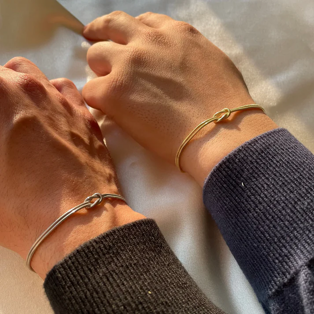 Álex™ | Pulsera de Nudo Eterno
